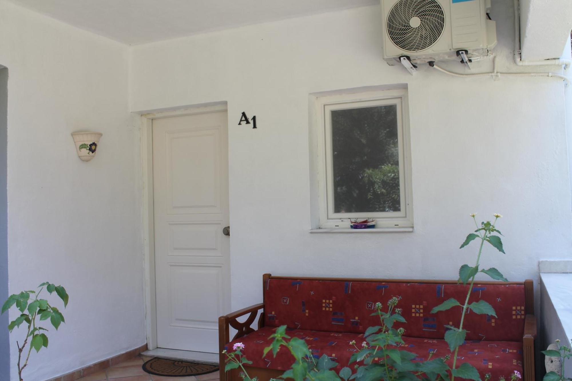 Ferrum House Ханиоти Екстериор снимка